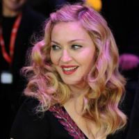 Madonna : Un grand sourire face aux violentes critiques