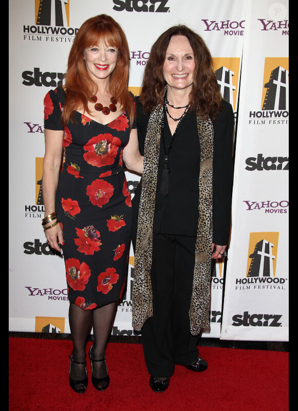Frances Fisher à Los Angeles pour le gala de la chaîne Starz le 24 octobre 2011.