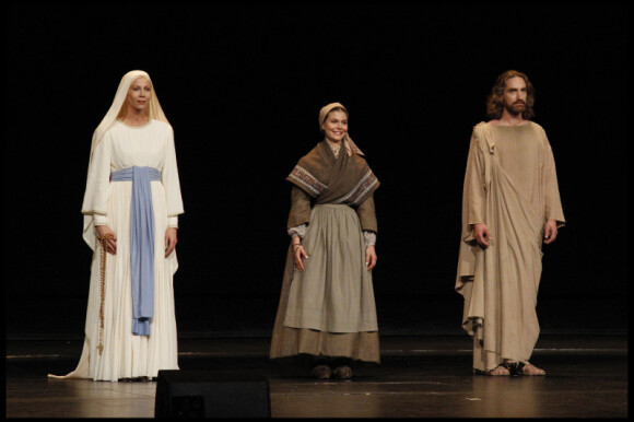 La représentation du spectacle Une femme nommée Marie au Palais des Congrès le 24 octobre 2011