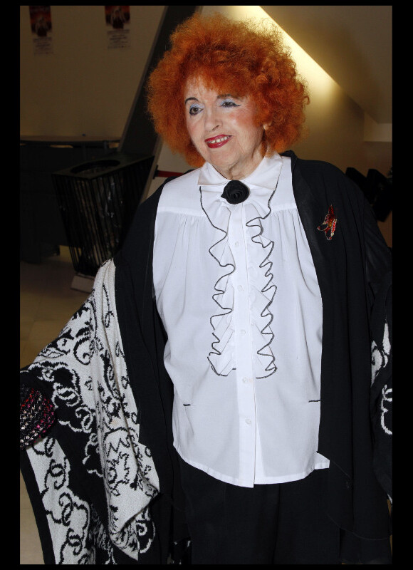 Yvette Horner lors de la représentation du spectacle Une femme nommée Marie au Palais des Congrès le 24 octobre 2011