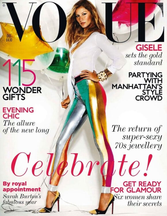 Gisele Bündchen, sexy en blouse blanche et leggings colorés en couverture du Vogue UK de décembre 2011.