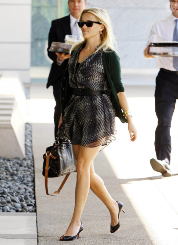 La pétillante Reese Witherspoon à Los Angeles le 26 octobre 2011