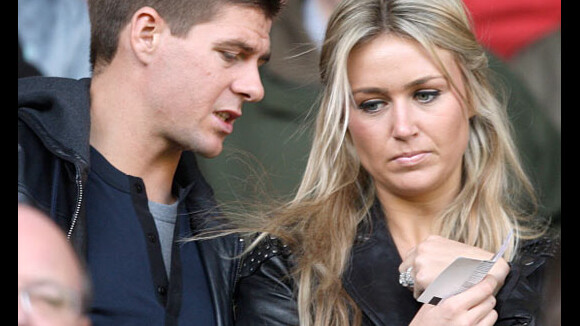 Steven Gerrard : Troisième enfant pour la star de Liverpool et sa femme Alex