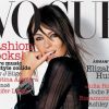 Novembre 2003 : Elizabeth Hurley pose une fois de plus pour le magazine Vogue. 