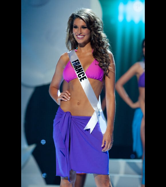 Laury Thilleman lors de Miss Univers 2011 en septembre 2010