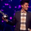 Bruno reçoit le MTV Europe Music Award dans la catégorie Best New, dimanche 6 novembre 2011.