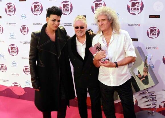 Adam Lambert, Roger Taylor et Brian May de Queen dans la press room des MTV Europe Music Awards, à Belfast, le 6 novembre 2011.
