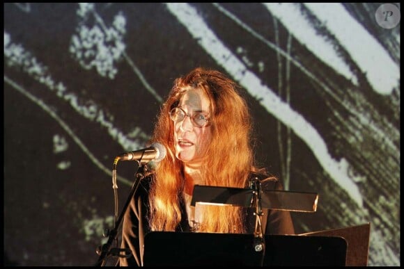 Concert exceptionnel de Patti Smith et David Lynch organisé à la Fondation Cartier, à Paris, le 28 octobre 2011.