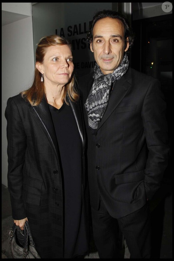 Le compositeur Alexandre Desplat et son épouse au concert exceptionnel de Patti Smith et David Lynch organisé à la Fondation Cartier, à Paris, le 28 octobre 2011.