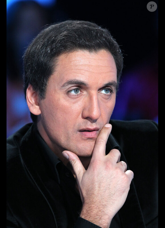 Dany Brillant sur le plateau de l'émission Vendredi sur un plateau !, diffusée le 18 novembre 2011 sur France 3
