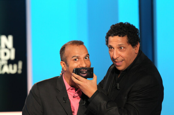 Smaïn et Pascal Légitimus sur le plateau de l'émission Vendredi sur un plateau !, diffusée le 18 novembre 2011 sur France 3