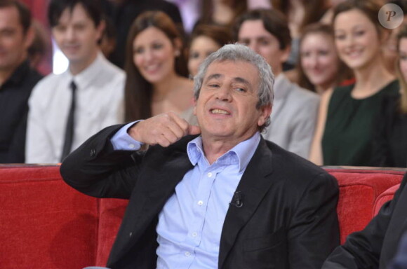 Michel Boujenah sur le plateau de Vivement dimanche, le mardi 15 novembre pour l'enregistrement de l'émission diffusée le dimanche 27 novembre 2011.