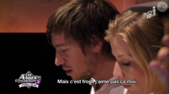 Mickaël se plaint dans Les Anges de la télé-réalité 3 le jeudi 17 novembre 2011 sur NRJ 12