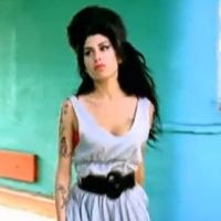 Amy Winehouse: Un clip inédit, collection de souvenirs, pour 'Our day will come'
