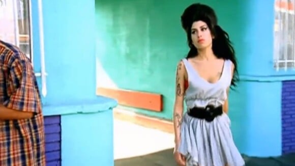 Amy Winehouse: Un clip inédit, collection de souvenirs, pour 'Our day will come'