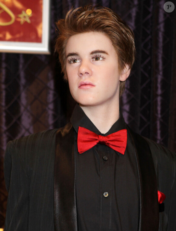 La statue de cire de Justin Bieber est dévoilée au musée Madame Tussauds à New York, le jeudi 17 novembre 2011.