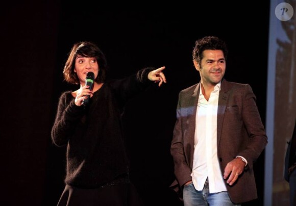 Florence Foresti et Jamel Debbouze lors de l'avant-première du film Hollywoo à Paris le 21 novembre 2011