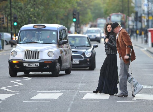 Boris Becker et sa femme Lilly à Londres font du shopping le 19 octobre 2011