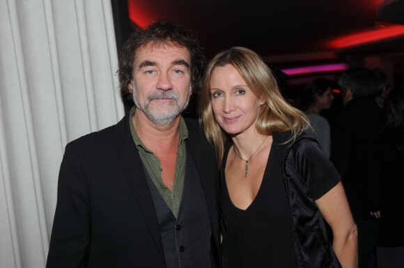 Olivier Marchal et sa femme Catherine le 6 décembre 2011 pour les 10 ans de La Cantine du Faubourg à Paris