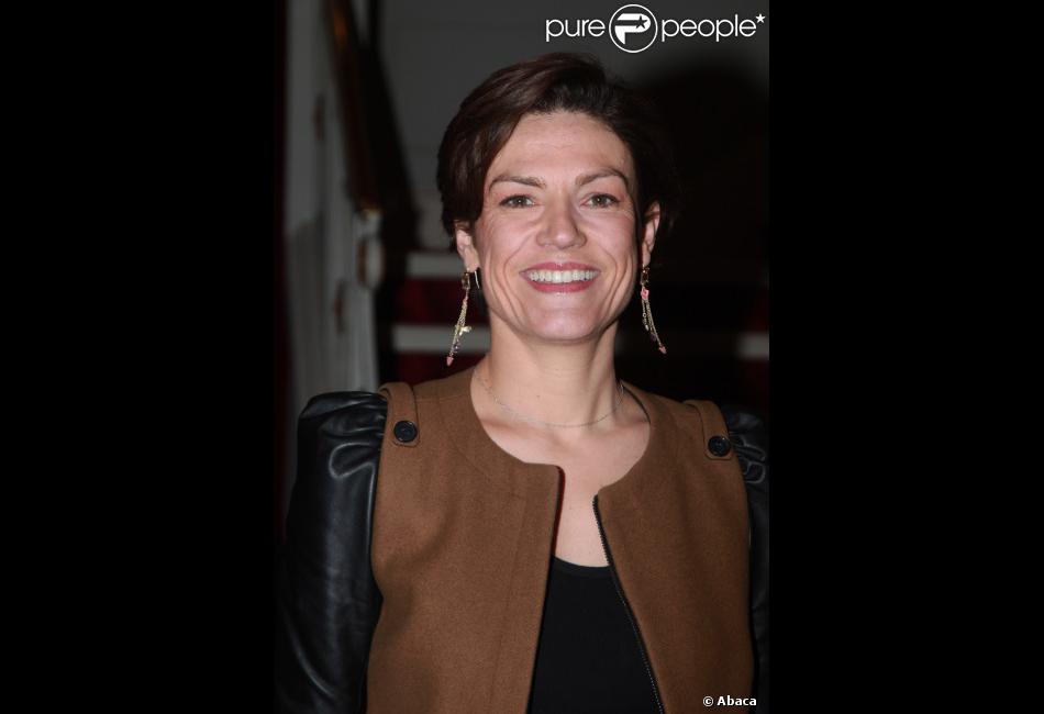 Chantal Jouanno pose à Paris, le 5 décembre 2011. Purepeople