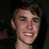 Justin Bieber quitte un restaurant de Los Angeles, le mercredi 14 décembre 2011.