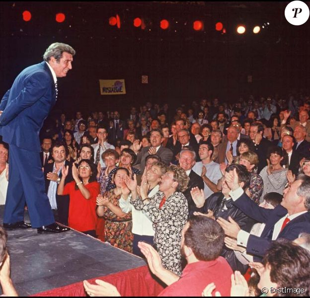 Gilbert Bécaud à l'Olympia, en octobre 1991.