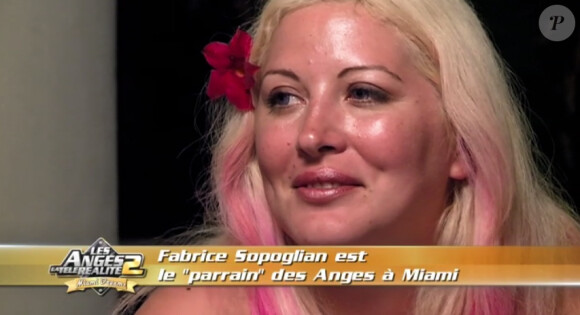 Loana dans Les Anges de la télé-réalité, épisode diffusé le 20 juin 2011 sur NRJ 12