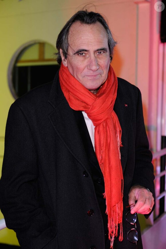Philippe Lavil à l'avant-première du programme La Croisière des idoles, de Mireille Dumas, bientôt sur France 3. À Paris le 4 janvier 2011.