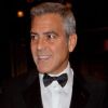Stacy Keibler et George Clooney quittent leur hôtel à New York, le 10 janvier 2012.
