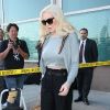 Sereine, Lindsay Lohan sort du tribunal à Los Angeles le 17 janvier 2012