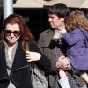 Alyson Hannigan, Alexis Denisof et leur fille Satyana sont de sortie à Los Angeles, le 17 janvier 2012.