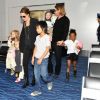 Angelina Jolie et ses enfants à Tokyo en novembre 2011