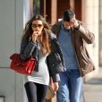 Sofia Vergara et son petit ami Nick Loeb à Beverly Hills, le 21 janvier 2012.
