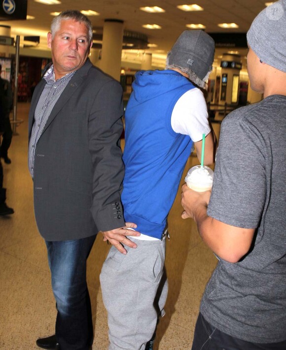Justin Bieber à l'aéroport de Miami, le 22 janvier 2012.