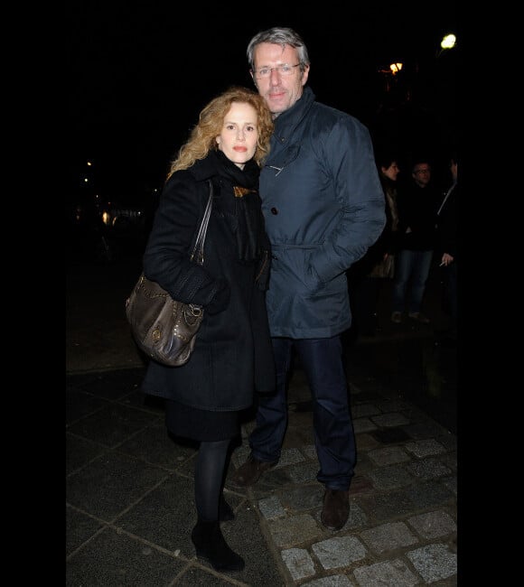 Florence Darel et Lambert Wilson lors de la première de Lucide au théâtre Marigny le 25 janvier 2012 à Paris