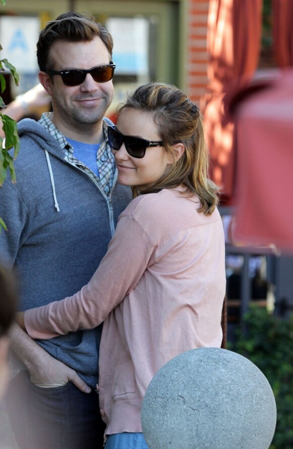 Olivia Wilde et son petit ami Jason Sudeikis à Los Angeles le 26 janvier 2012