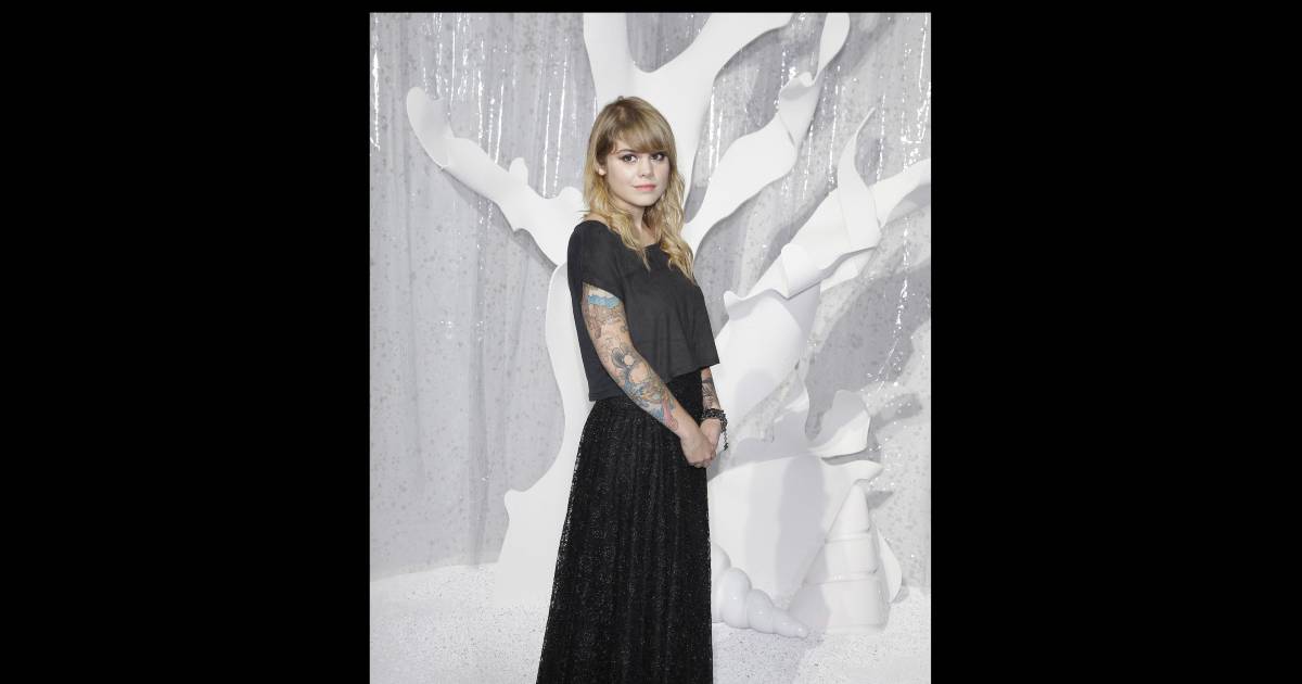 Coeur De Pirate Mariage A L Horizon Purepeople