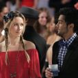Gillian Zinser et Manish Dayal incarnent le couple Ivy et Raj dans  90210 , 2011.