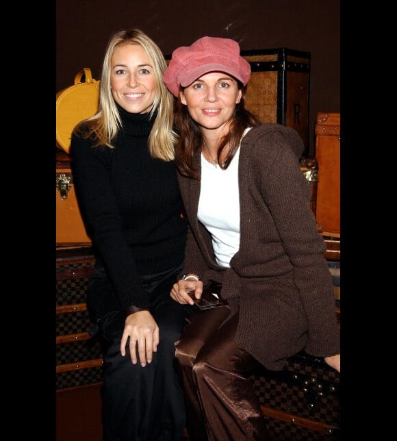 Anne-Charlotte Pontabry et Veronika Loubry en novembre 2002 à Paris