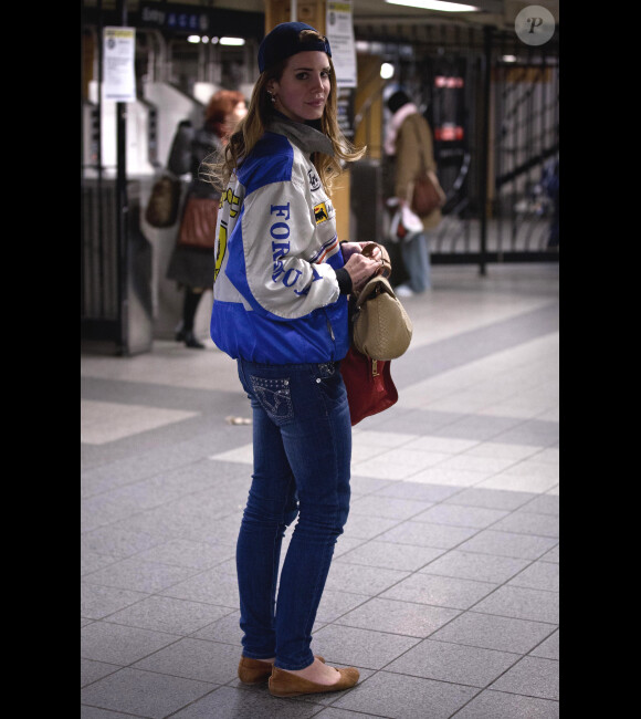 Lana Del Rey, une fille comme les autres prend le métro à New York le 3 février 2012. 