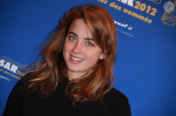 Aude Haenel, nommée meilleur espoir pour L'Apollonide, lors du déjeuner des nommés aux César au Fouquet's à Paris le 4 février 2012