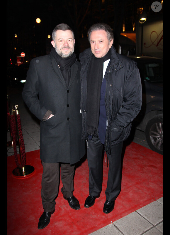 Eric Naulleau et Michel Drucker lors des 25 ans de TV Magazine au Plaza Athenée le 8 février 2012 à Paris