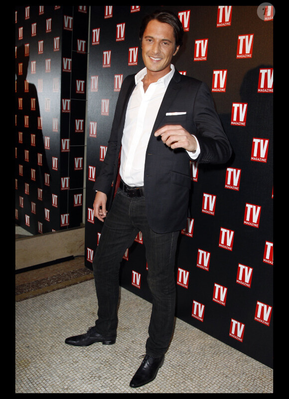 Vincent Cerutti lors des 25 ans de TV Magazine au Plaza Athenée le 8 février 2012 à Paris