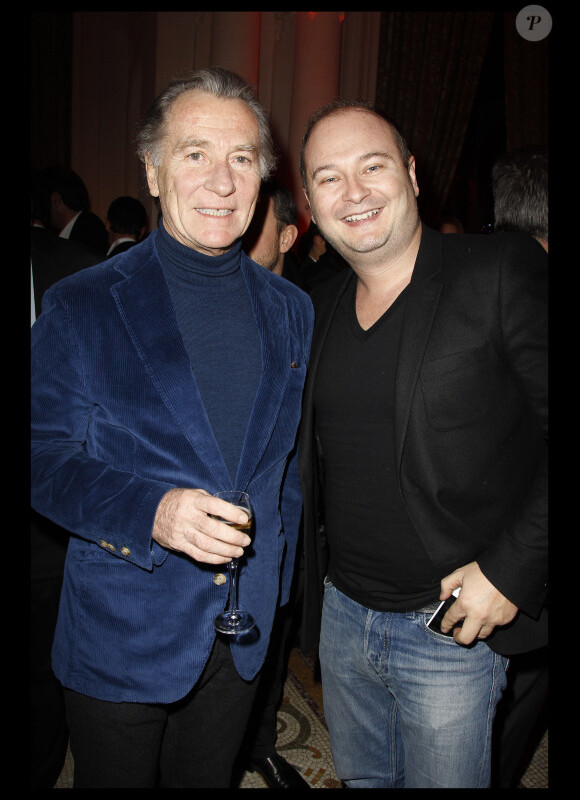 William Leymergie et Cauet lors des 25 ans de TV Magazine au Plaza Athenée le 8 février 2012 à Paris