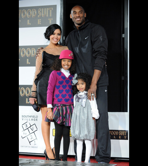 Kobe Bryant, sa femme Vanessa et ses enfants le 19 février 2011 à Los Angeles