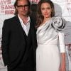Angelina Jolie et Brad Pitt lors de la présentation de son film à Paris le 16 février 2012
