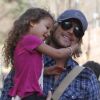 Gabriel Aubry et sa fille Nahla complices, le 19 février 2012 à Los Angeles