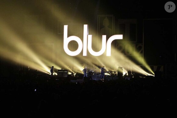 Blur sur la scène des Brit Awards, à Londres, le 21 février 2012.