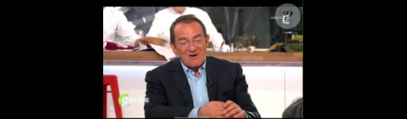 Jean-Pierre Pernaut lors de la 500e émission de C à Vous, lundi 27 février 2012 sur France 5