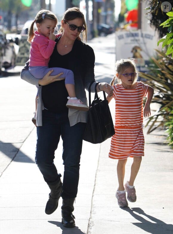 Jennifer Garner et ses deux filles Violet et Seraphina, eues avec son époux Ben Affleck. 